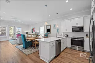 115 W 10th St, Gulf Shores, AL 36545 - Photo 8