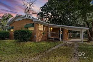 359 Wisteria St, Fairhope, AL 36532 - Photo 1