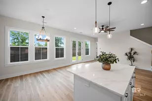 7029 Lake View Dr, Gulf Shores, AL 36542 - Photo 14