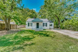 1302 Windsor Ave, Mobile, AL 36605 - Photo 1