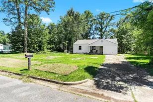 1767 Pake Ave, Mobile, AL 36605 - Photo 2