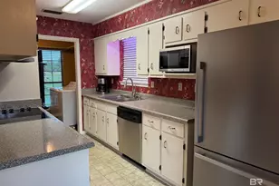 10046 Woodie Ln, Irvington, AL 36544 - Photo 4