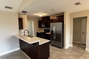 21670 Bartlett Ave, Robertsdale, AL 36567 - Photo 4