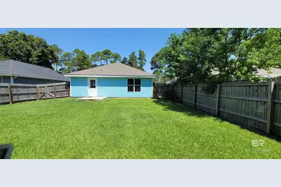 429 E 22nd Avenue, Gulf Shores, AL 36542 - Photo 14