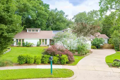 1620 Woodridge Court, Mobile, AL 36695 - Photo 4