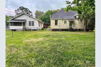 300 Stocking Street, Mobile, AL 36604 - Photo 2