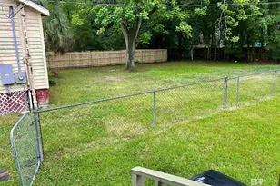 302 Stocking St, Mobile, AL 36604 - Photo 6