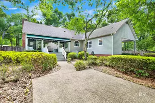 706 Holly Dr, Fairhope, AL 36532 - Photo 4