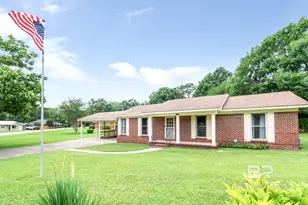 10630 E Hillcrest Dr, Grand Bay, AL 36541 - Photo 2
