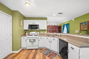 811 S Crystal Wells Ct, Fairhope, AL 36532 - Photo 12
