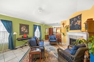 811 S Crystal Wells Ct, Fairhope, AL 36532 - Photo 6