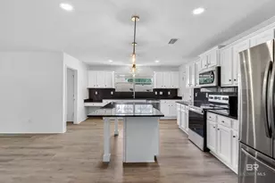 12190 Venice Blvd, Foley, AL 36535 - Photo 10