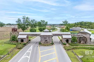 10921 Secretariat Blvd, Daphne, AL 36526 - Photo 2