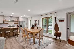 571 Morphy Ave, Fairhope, AL 36532 - Photo 4