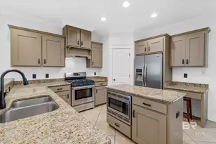 419 Craftsman Ave, Fairhope, AL 36532 - Photo 2