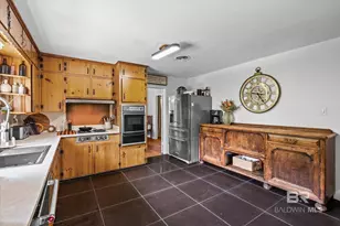 4213 E Shan Dr, Mobile, AL 36693 - Photo 8