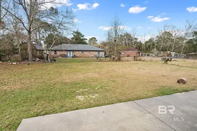 635 E Azalea Avenue, Foley, AL 36535 - Photo 2