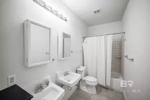 635 E Azalea Ave, Foley, AL 36535 - Photo 4