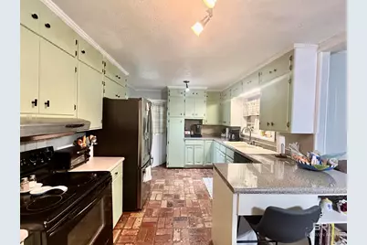 1701 Collier Avenue, Bay Minette, AL 36507 - Photo 8