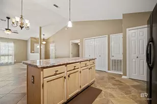 7271 S Spring Lake Dr, Mobile, AL 36695 - Photo 10