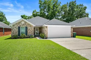 8124 Pecan Ct, Daphne, AL 36526 - Photo 2