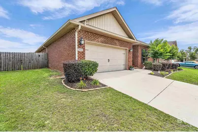 1319 W Selby Phillips Drive, Mobile, AL 36695 - Photo 4