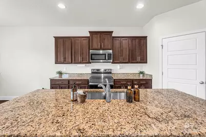 1319 W Selby Phillips Drive, Mobile, AL 36695 - Photo 16