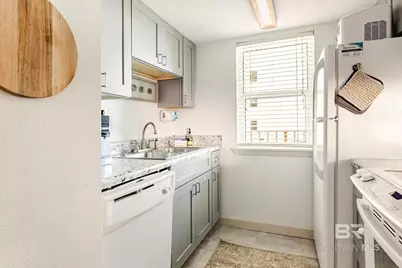 511 E Beach Boulevard #104, Gulf Shores, AL 36542 - Photo 6