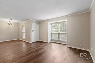 207 S Mobile St, Fairhope, AL 36532 - Photo 6