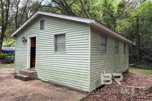 27606 Koen Ln, Loxley, AL 36551 - Photo 8