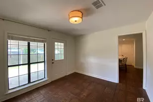 105 N Sara Ave, Spanish Fort, AL 36527 - Photo 4