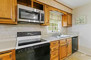 677 Colonial Dr, Fairhope, AL 36532 - Photo 12