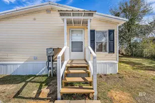 274 S Wren Ln, Robertsdale, AL 36567 - Photo 4
