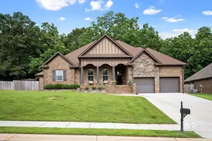 313 Pecan Ridge Blvd, Fairhope, AL 36532 - Photo 1
