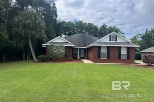 1484 W Fairway Dr, Gulf Shores, AL 36542 - Photo 2