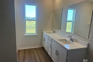 18140 Kent Cir, Foley, AL 36535 - Photo 6