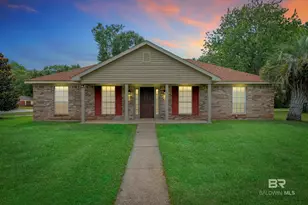 517 E Michigan Ave, Foley, AL 36535 - Photo 1