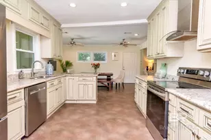 363 Gulfwood Dr, Mobile, AL 36608 - Photo 16