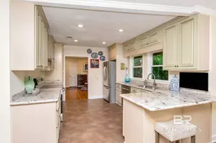 363 Gulfwood Dr, Mobile, AL 36608 - Photo 12