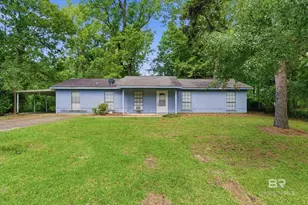 203 Bradley Ave, Bay Minette, AL 36507 - Photo 2