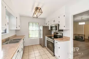 3441 Woodard Dr, Mobile, AL 36618 - Photo 14