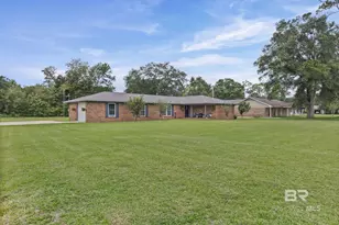 1011 N Pine St, Foley, AL 36535 - Photo 2