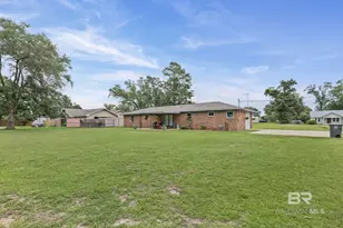 1011 N Pine St, Foley, AL 36535 - Photo 6