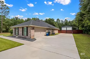 14171 Dragoon Ct, Summerdale, AL 36580 - Photo 4