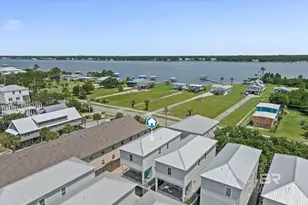115 W 10th St, Gulf Shores, AL 36545 - Photo 30