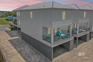 115 W 10th St, Gulf Shores, AL 36545 - Photo 2