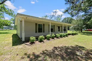 20540 Lacey Rd, Silverhill, AL 36576 - Photo 2