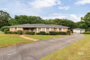 1367 Spring Valley Ct, Mobile, AL 36693 - Photo 22