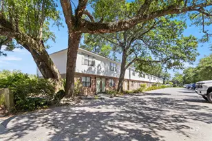 226 E 24th Ave, Gulf Shores, AL 36542 - Photo 1