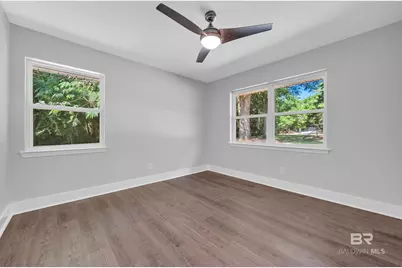2712 Shelton Beach Road Ext, Mobile, AL 36618 - Photo 16